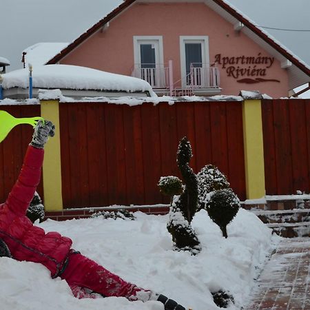 Apartmany Riviera A Chalupa Riviera Liptov, Bešeňová Kültér fotó