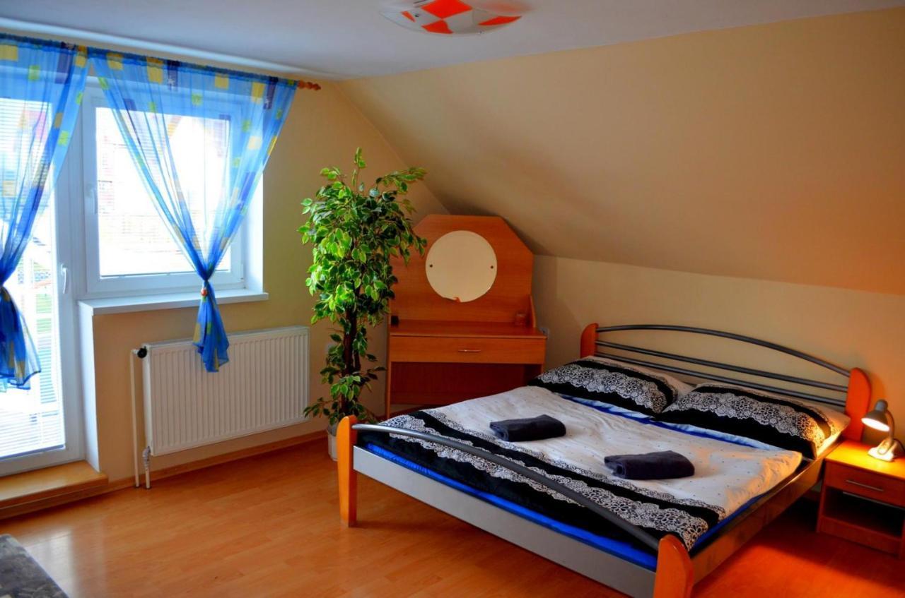 Apartmany Riviera A Chalupa Riviera Liptov, Bešeňová Kültér fotó