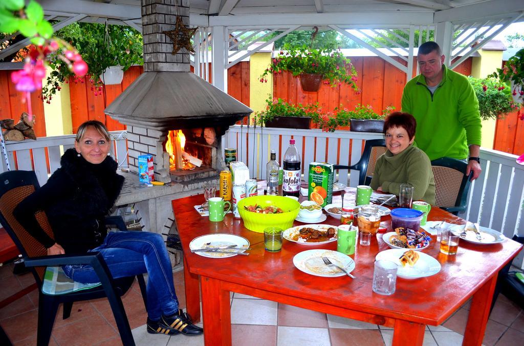 Apartmany Riviera A Chalupa Riviera Liptov, Bešeňová Kültér fotó